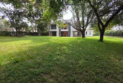 5 Bed Villa with En Suite in Karen - 4