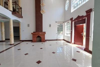 5 Bed House at Nyari - 4