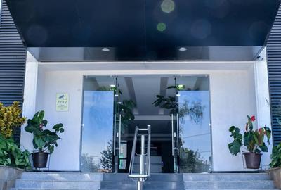 3,500 ft² Office with Service Charge Included in Hurlingham
