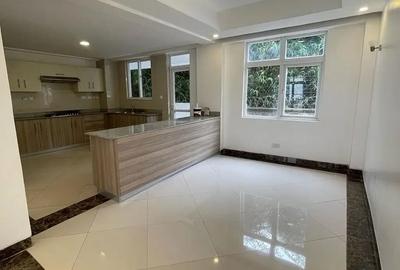 3 Bed Apartment with En Suite in Lavington - 3
