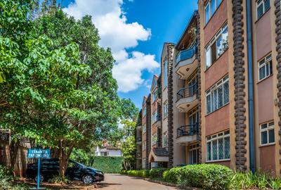 3 Bed Apartment with Parking in Westlands Area