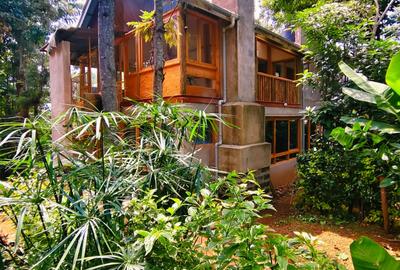 3 Bed House with En Suite in Karen - 2