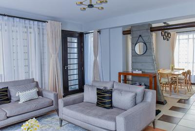 4 Bed Apartment with En Suite in Westlands Area