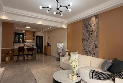 1 Bed Apartment with Swimming Pool in Riverside