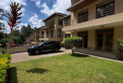 5 Bed Townhouse with En Suite at Njumbi Road