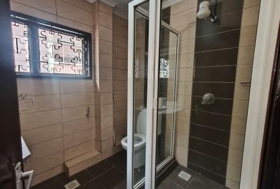 5 Bed Apartment with Staff Quarters at 2Nd Parklands - 4