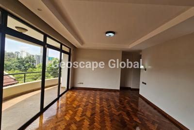 4 Bed Apartment with En Suite in Riverside - 2