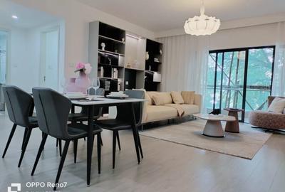 2 Bed Apartment with En Suite in Westlands Area