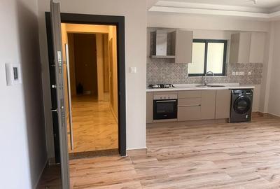 1 Bed Apartment with En Suite in Westlands Area - 2