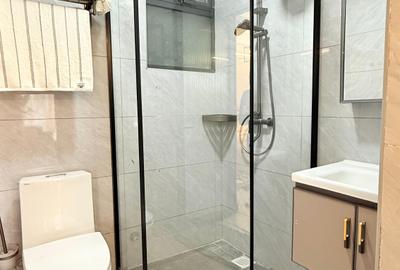 1 Bed Apartment with En Suite at Muthithi Road - 4
