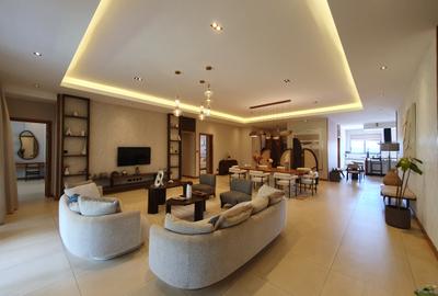 Furnished 4 Bed Apartment with En Suite at Oak & Ivy