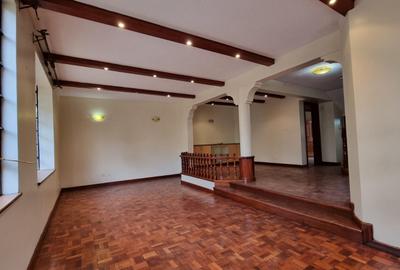 5 Bed Townhouse with En Suite at Kileleshwa - 4