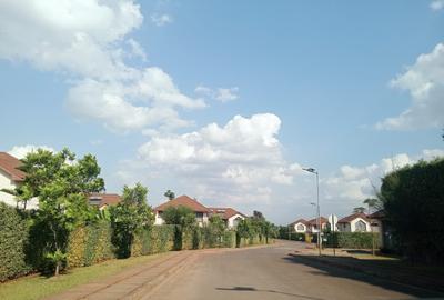 4 Bed House with Backup Generator in Kiambu Road - 4