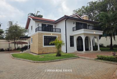 6 Bed House with Garden in Runda - 3