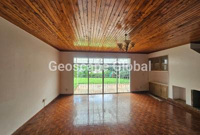 4 Bed House with En Suite in Loresho - 2
