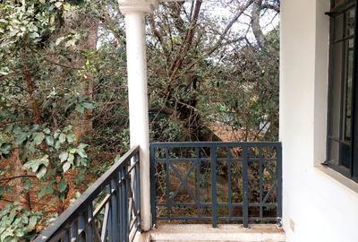 4 Bed Townhouse with En Suite in Lavington
