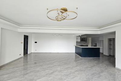 4 Bed Apartment with En Suite in Westlands Area - 4