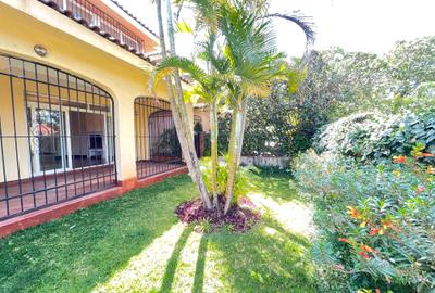 4 Bed Townhouse with En Suite in Westlands Area - 2