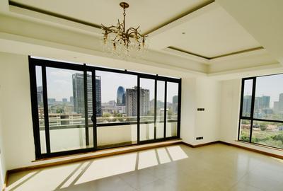 4 Bed Apartment with En Suite at 2026-129 4 Bed - 4