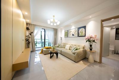 2 Bed Apartment with En Suite at Muthithi Road