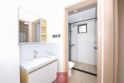 1 Bed Apartment with En Suite at Church Road - 4