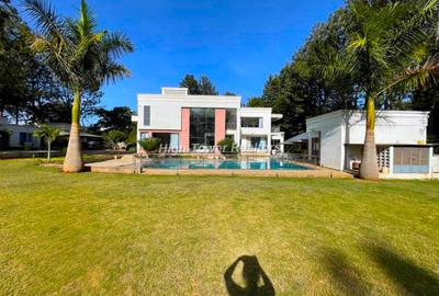 6 Bed House with En Suite in Karen