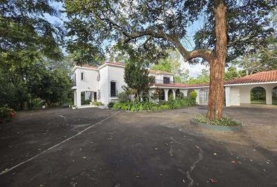 5 Bed House with En Suite in Muthaiga - 4