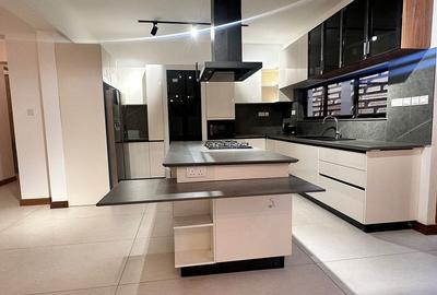 Serviced 3 Bed Apartment with En Suite in Nyali Area - 3