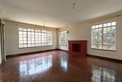 4 Bed Townhouse with En Suite in Kiambu Road - 2