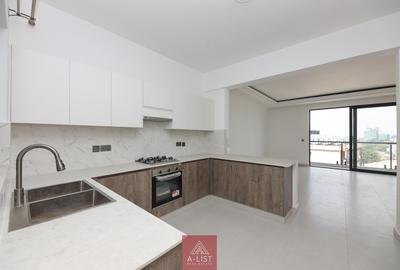 3 Bed Apartment with En Suite at Brookside Drive