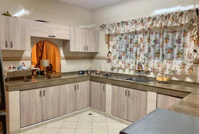 4 Bed House with En Suite in Nyali Area - 4
