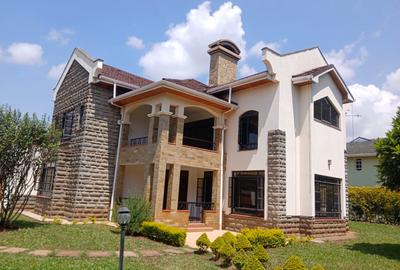 4 Bed Townhouse with En Suite at Karen - 2