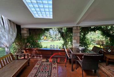 1 Bed House with Swimming Pool in Rosslyn - 2