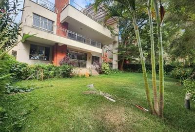 6 Bed Townhouse with En Suite in Lavington - 4