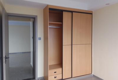 2 Bed Apartment with En Suite in Kileleshwa - 3