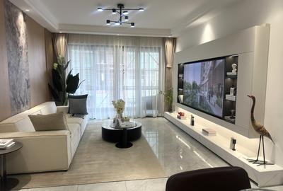 1 Bed Apartment with En Suite at Peponi Road - 2