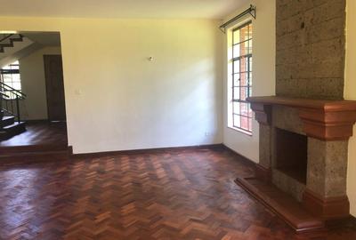 4 Bed Townhouse with En Suite at Ndege Road - 4