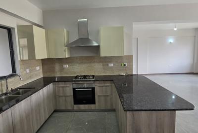 Serviced 2 Bed Apartment with En Suite at Gatundu Road - 4