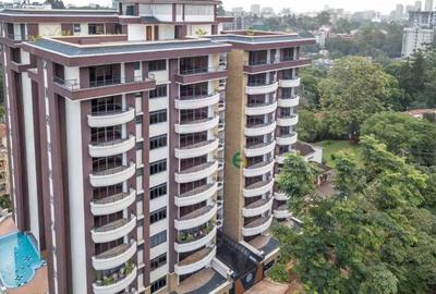 4 Bed Apartment with En Suite at Riverside Drive