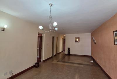 1 Bed Apartment with En Suite at Riverside Drive - 3