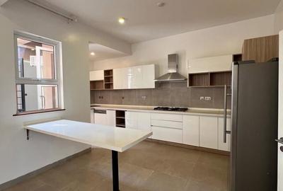 4 Bed Townhouse with En Suite at Kabasiran Avenue - 4