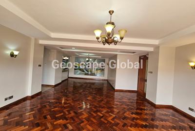 4 Bed Apartment with En Suite in Riverside - 4