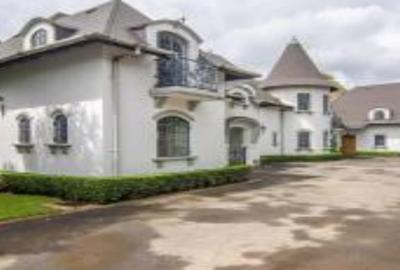 5 Bed House with En Suite in Kitisuru - 2