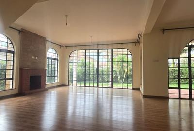 4 Bed Townhouse with En Suite in Kiambu Road - 4