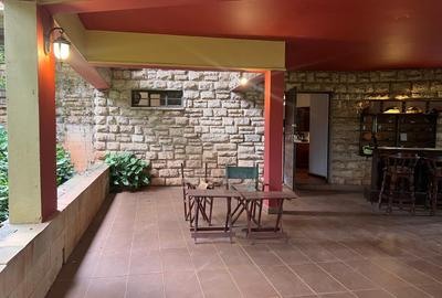 4 Bed Townhouse with En Suite in Kitisuru - 2