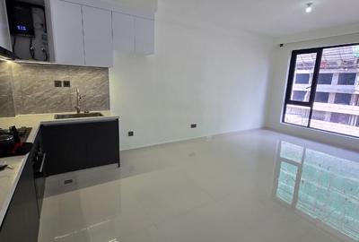 1 Bed Apartment with En Suite at Westlands Road - 3