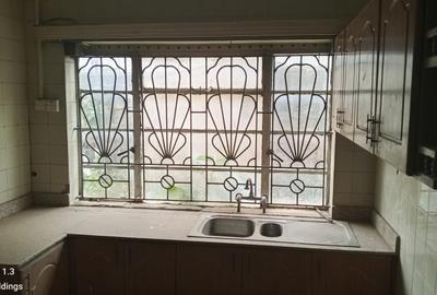5 Bed Townhouse with Garden in Pangani - 4