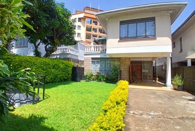 4 Bed Townhouse with En Suite at Lavington Green - 2