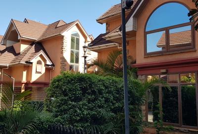 5 Bed Townhouse with En Suite at Lavington Kileleshwa - 3
