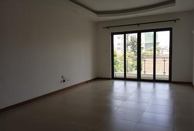 2 Bed Apartment with En Suite in Westlands Area